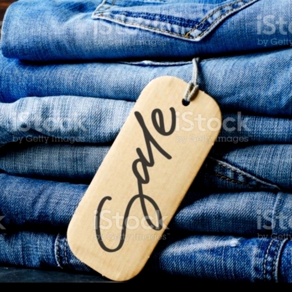 JEANS SALE!! NAMEBRAND PRICE DROP! THIS WEEK ONLY! Bundle & Save Read Below - Picture 1 of 1
